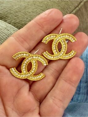 Gold Tone Crystal Double-C Logo Style Stud Earrings -new, fashion jewelry